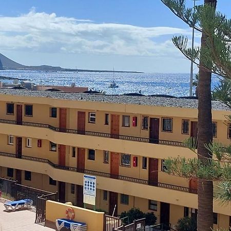 Firstline Apartment Los Cristianos Arona  Exteriér fotografie