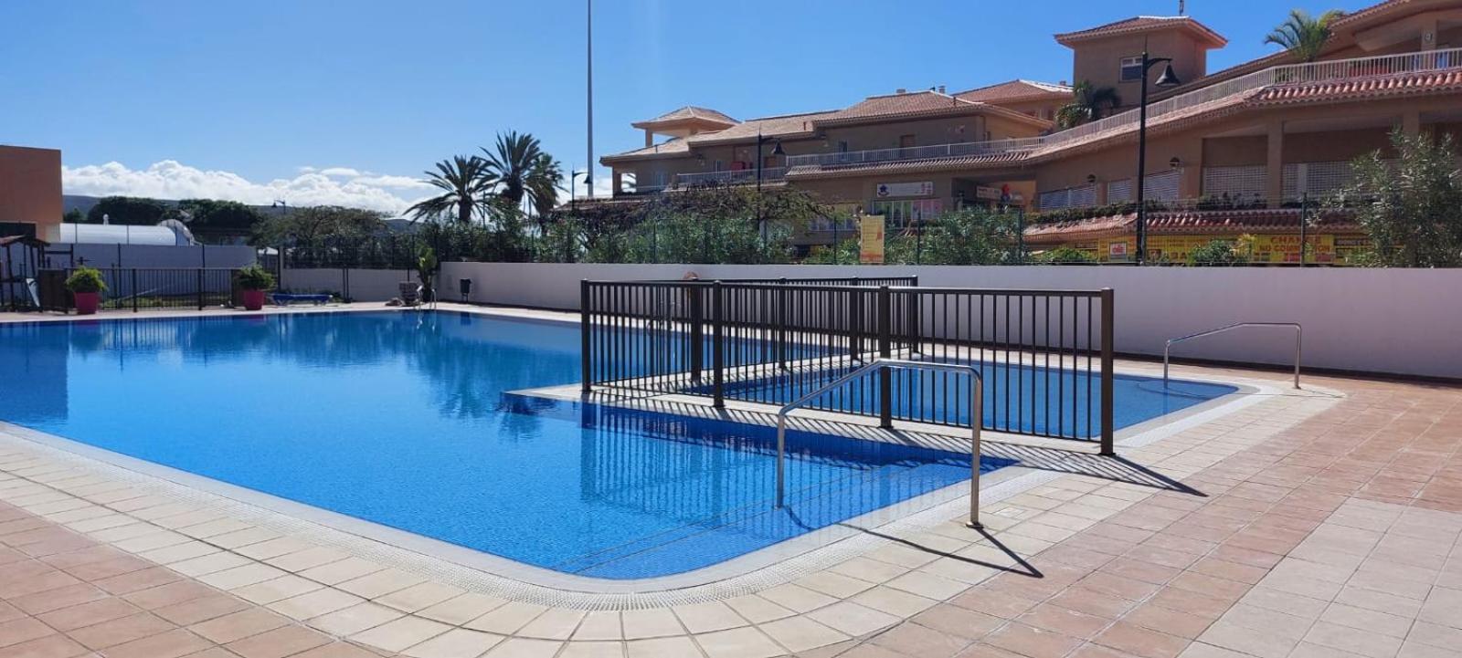 Firstline Apartment Los Cristianos Arona  Exteriér fotografie