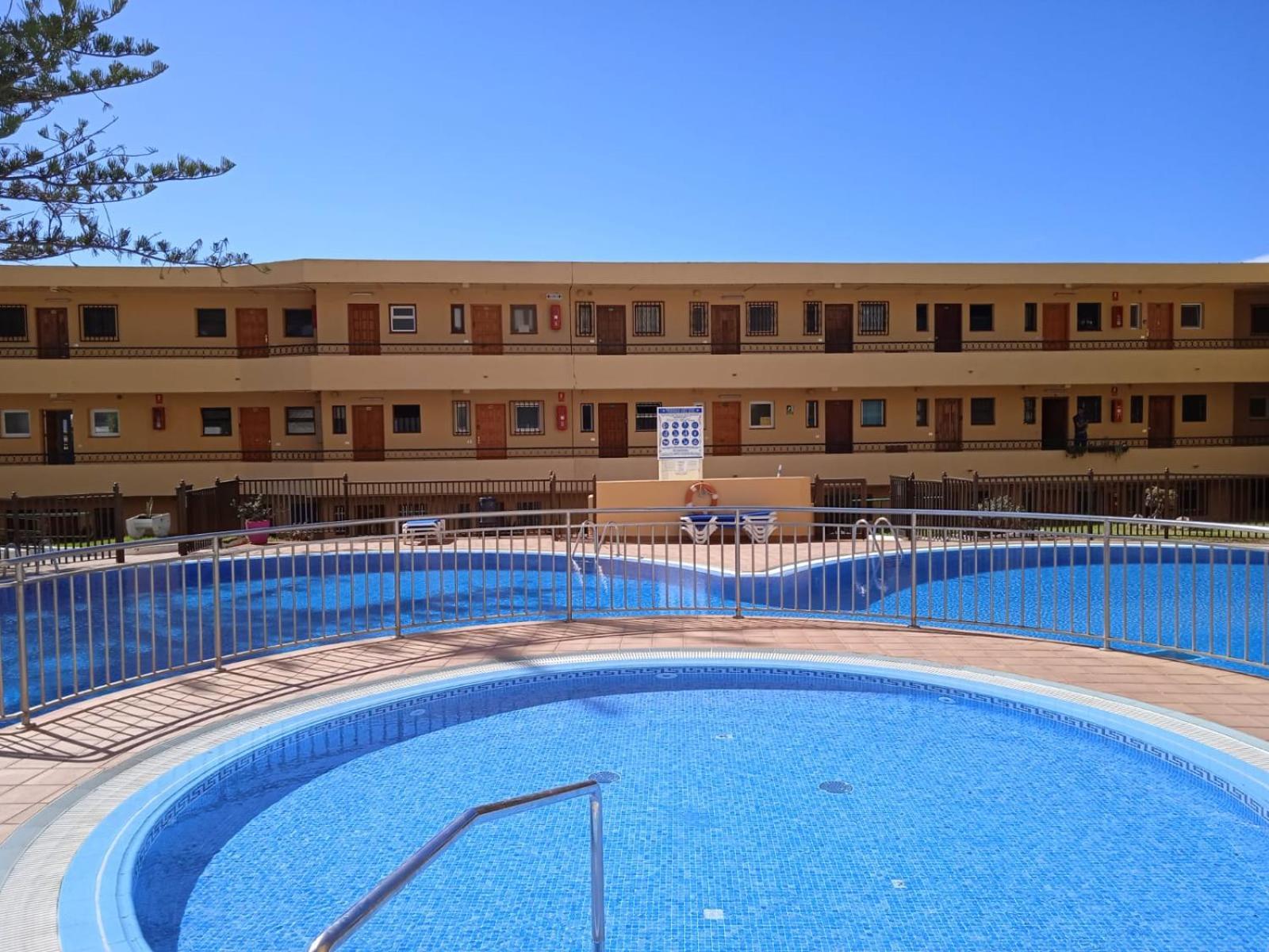 Firstline Apartment Los Cristianos Arona  Exteriér fotografie